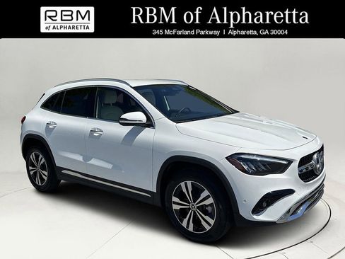 Certified 2025 Mercedes-Benz GLA 250 image 1