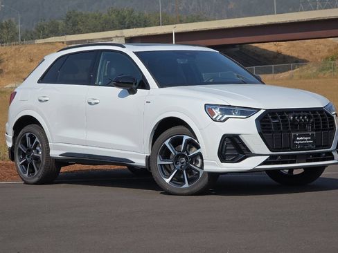 New 2025 Audi Q3 2.0T Premium Plus image 1