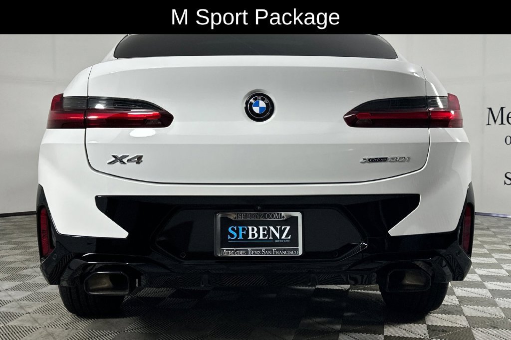 Used 2024 BMW X4 xDrive30i w/ M Sport Package AWD/4WD image 6