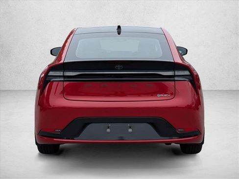 New 2026 Toyota Prius Plug-In Hybrid FWD image 8