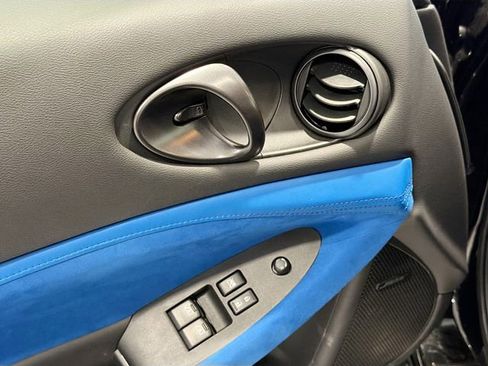 Used 2024 Nissan Z Performance w/ Floor Mat Package image 18