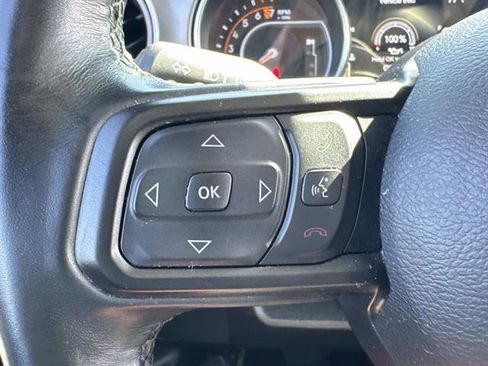 Used 2022 Jeep Wrangler Unlimited Sport image 11