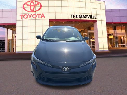 New 2026 Toyota Corolla LE FWD image 2