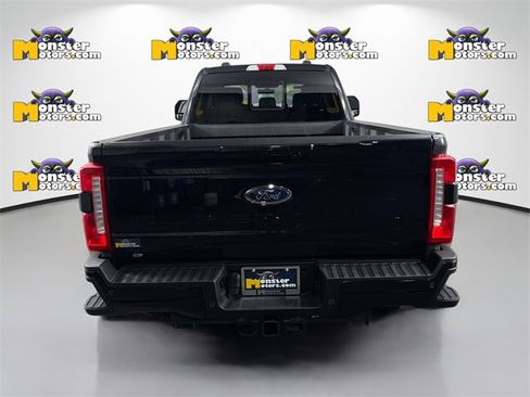 Used 2023 Ford F250 Lariat w/ Lariat Ultimate Package image 6