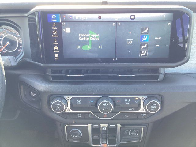 Used 2025 Jeep Wrangler Unlimited Sport AWD/4WD image 10