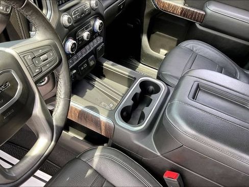Used 2021 GMC Sierra 1500 Denali w/ Denali Premium Package AWD/4WD image 17