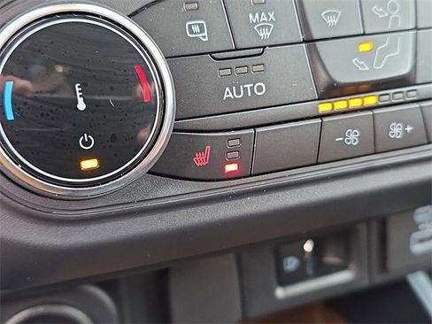 Used 2022 Ford Maverick Lariat w/ Lariat Luxury Package image 27