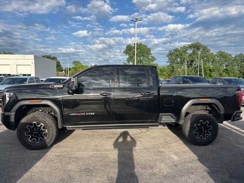 Used 2025 GMC Sierra 2500 AT4X AWD/4WD image 7