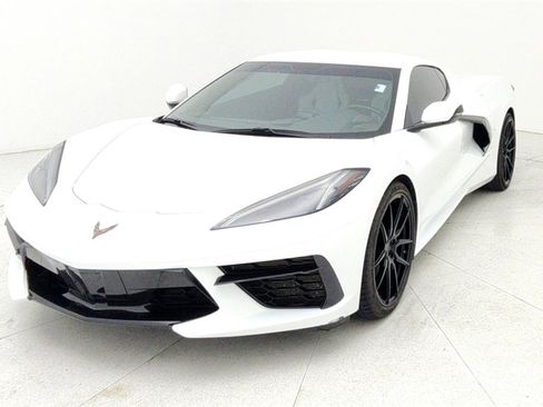 Used 2021 Chevrolet Corvette Stingray w/ Battery Protection Package image 1