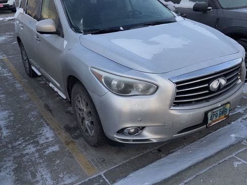Used 2013 INFINITI JX35 AWD w/ Premium Pkg image 2