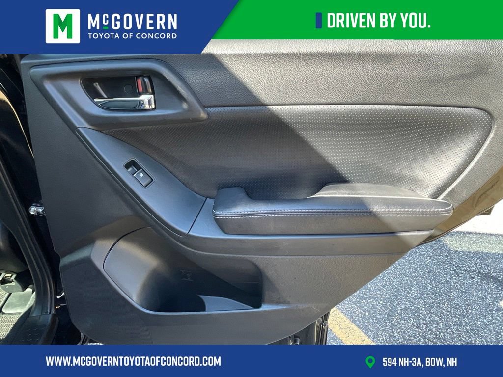 Used 2018 Subaru Forester 2.5i Limited AWD/4WD image 32