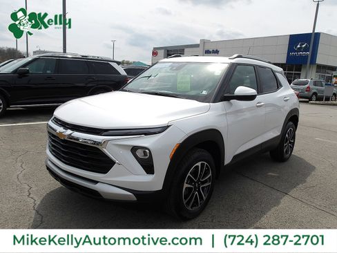 Certified 2024 Chevrolet TrailBlazer LT w/ Convenience Package AWD/4WD image 4