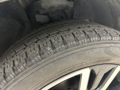 Used 2019 Honda Pilot Elite image 12