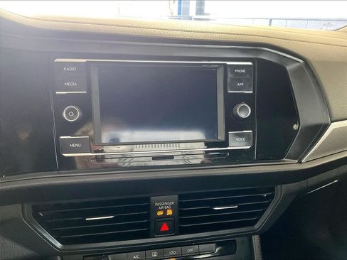 Used 2023 Volkswagen Jetta Sport FWD image 19