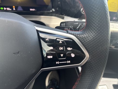 Used 2024 Volkswagen GTI S FWD image 18