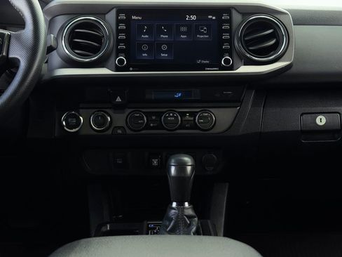 Certified 2023 Toyota Tacoma TRD Off-Road AWD/4WD image 16