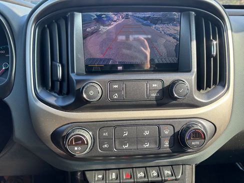 Used 2021 Chevrolet Colorado Z71 image 26