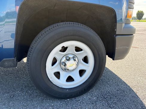 Used 2015 Chevrolet Silverado 1500 W/T RWD image 37