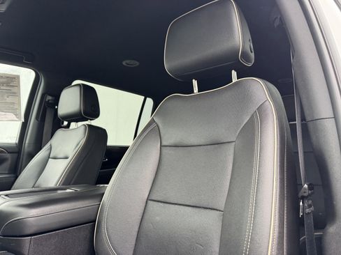 Certified 2023 Chevrolet Suburban Premier image 14