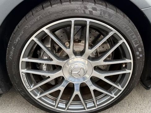 Used 2017 Mercedes-Benz SL 63 AMG image 33
