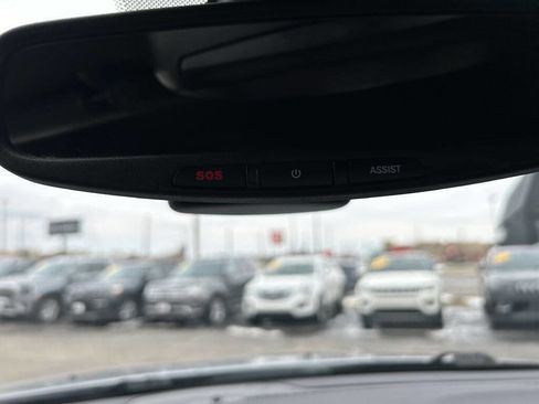 Used 2021 Jeep Grand Cherokee Limited image 31