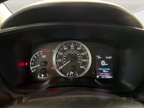 Used 2020 Toyota Corolla LE FWD image 11