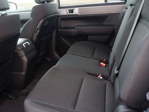 New 2026 Hyundai Santa Fe SE FWD image 19