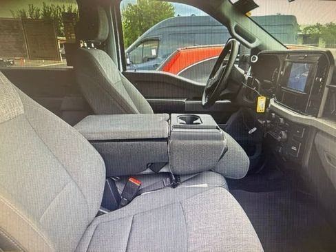 Used 2025 Ford F250 XLT AWD/4WD image 7