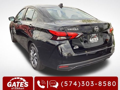 Used 2025 Nissan Versa SV FWD image 7