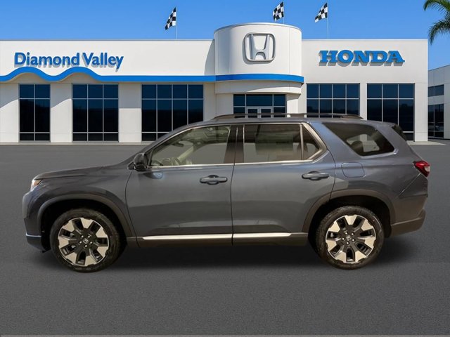 New 2026 Honda Pilot Touring image 6