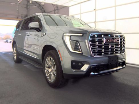 Used 2025 GMC Yukon XL Denali AWD/4WD image 1