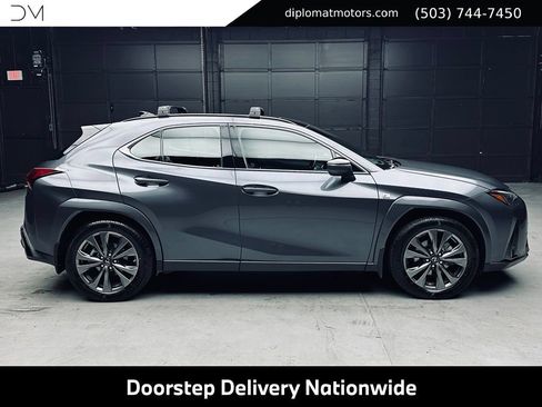Used 2024 Lexus UX 250h F Sport AWD/4WD image 8