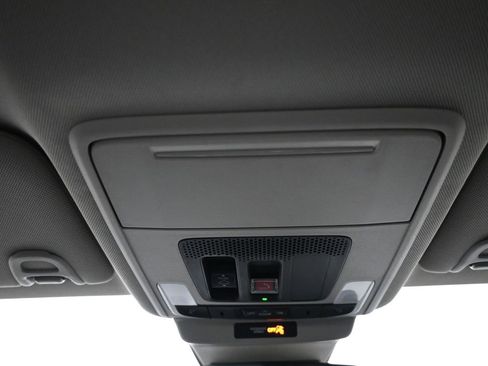 Certified 2023 Honda Accord EX image 17