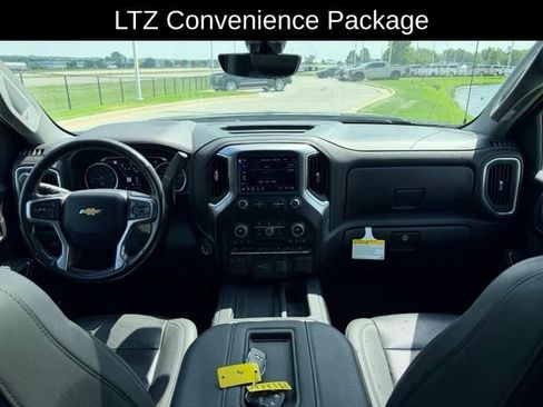 Certified 2022 Chevrolet Silverado 1500 LTZ w/ LTZ Premium Package AWD/4WD image 7
