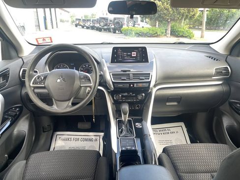 Used 2019 Mitsubishi Eclipse Cross LE AWD/4WD image 16