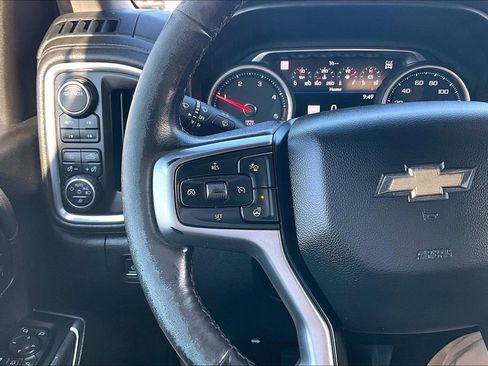 Used 2021 Chevrolet Silverado 2500 LTZ w/ LTZ Premium Package image 12