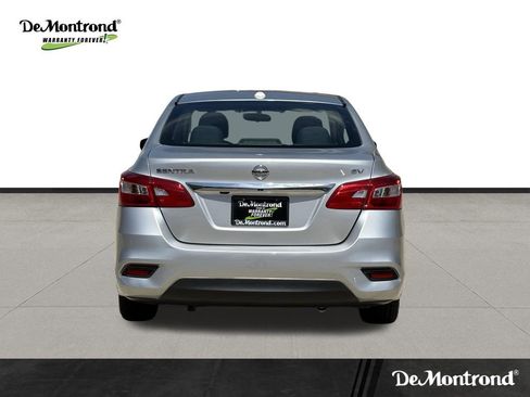 Used 2019 Nissan Sentra SV FWD image 6