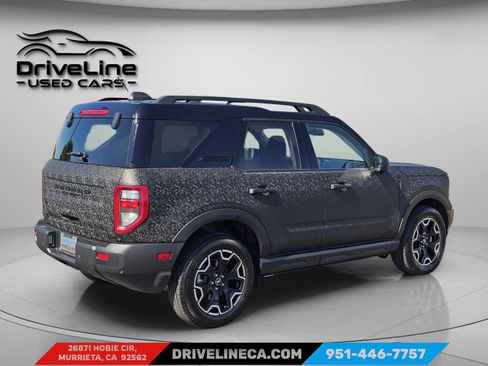Used 2025 Ford Bronco Sport Outer Banks w/ Outer Banks Tech Package+ AWD/4WD image 9