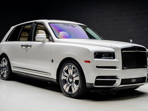 Used 2019 Rolls-Royce Cullinan image 88
