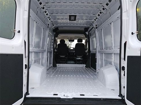 New 2026 RAM ProMaster 2500 w/ Convenience Group image 5