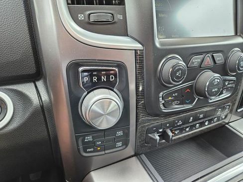 Used 2017 RAM 1500 Limited AWD/4WD image 31