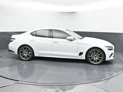 Used 2026 Genesis G70 2.5T RWD image 4