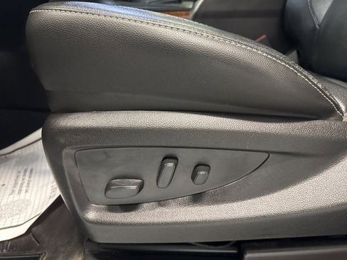 Used 2018 Chevrolet Tahoe Premier image 18