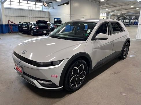 Used 2024 Hyundai Ioniq 5 SEL image 7