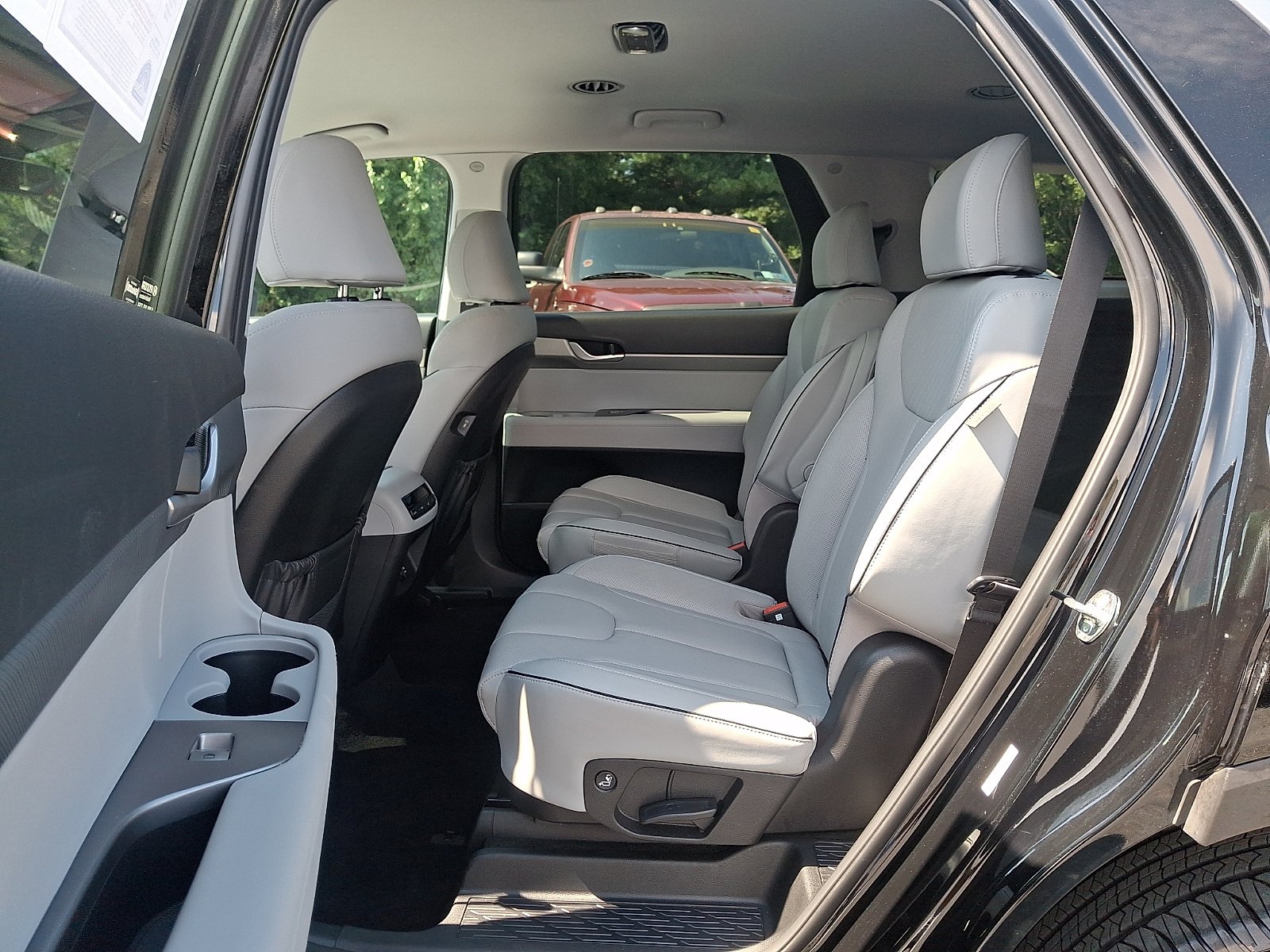 Certified 2025 Hyundai Palisade SEL AWD/4WD image 11