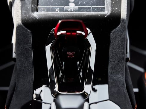 Used 2023 Lamborghini Huracan Sterrato image 67