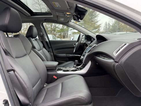 Used 2020 Acura TLX image 13