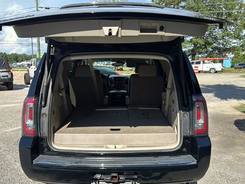 Used 2016 GMC Yukon Denali w/ Open Road Package AWD/4WD image 11