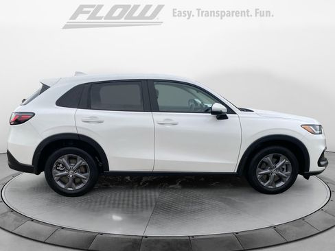 Certified 2026 Honda HR-V LX image 10