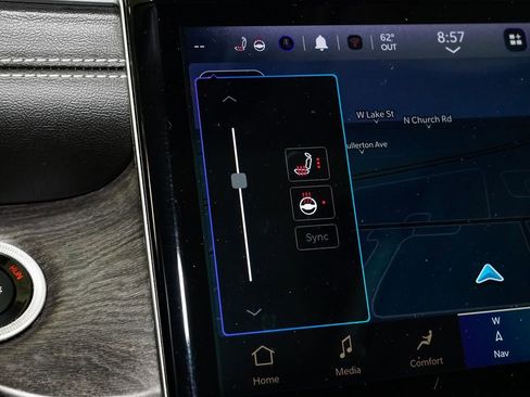 Used 2023 Jeep Grand Cherokee Limited image 15